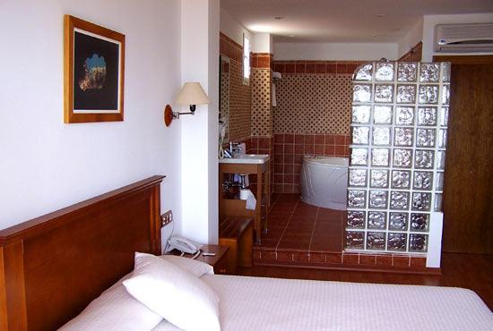 Hotel Donde Caparros Carboneras Szoba fotó